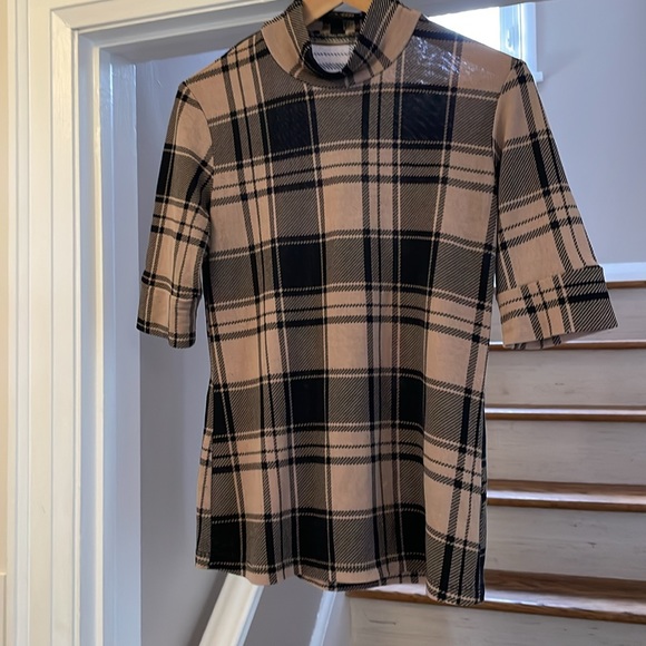 Stretch mock neck by Femme Carriere - Picture 6 of 6